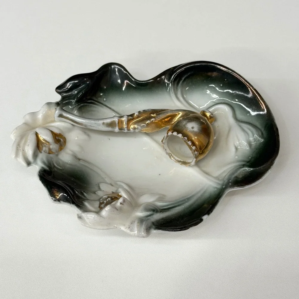 Vintage Porcelain Pipe Ashtray Trinket Dish Green Ombre Gold Gilt Figural 4.5
